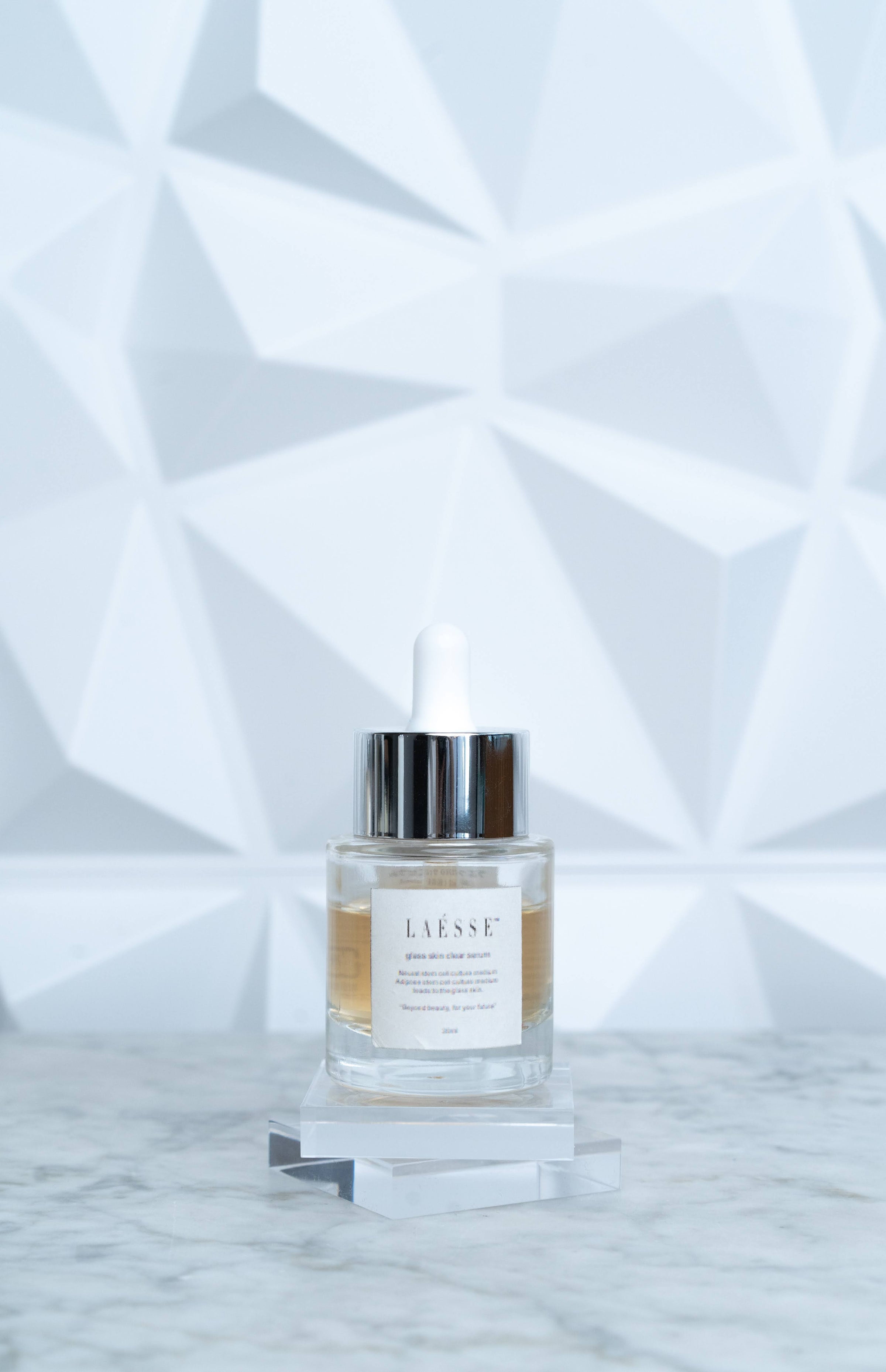 LAËSSE グラススキンクリアセラム 30ml LAÉSSE glass skin clear serum（ラエッセ グラススキンクリア